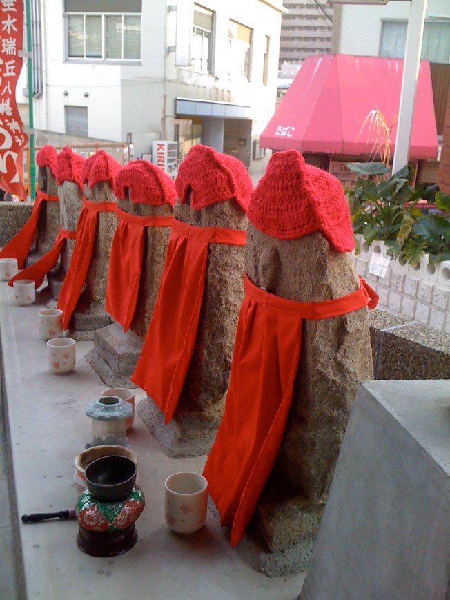 Protetion for children and travelers.